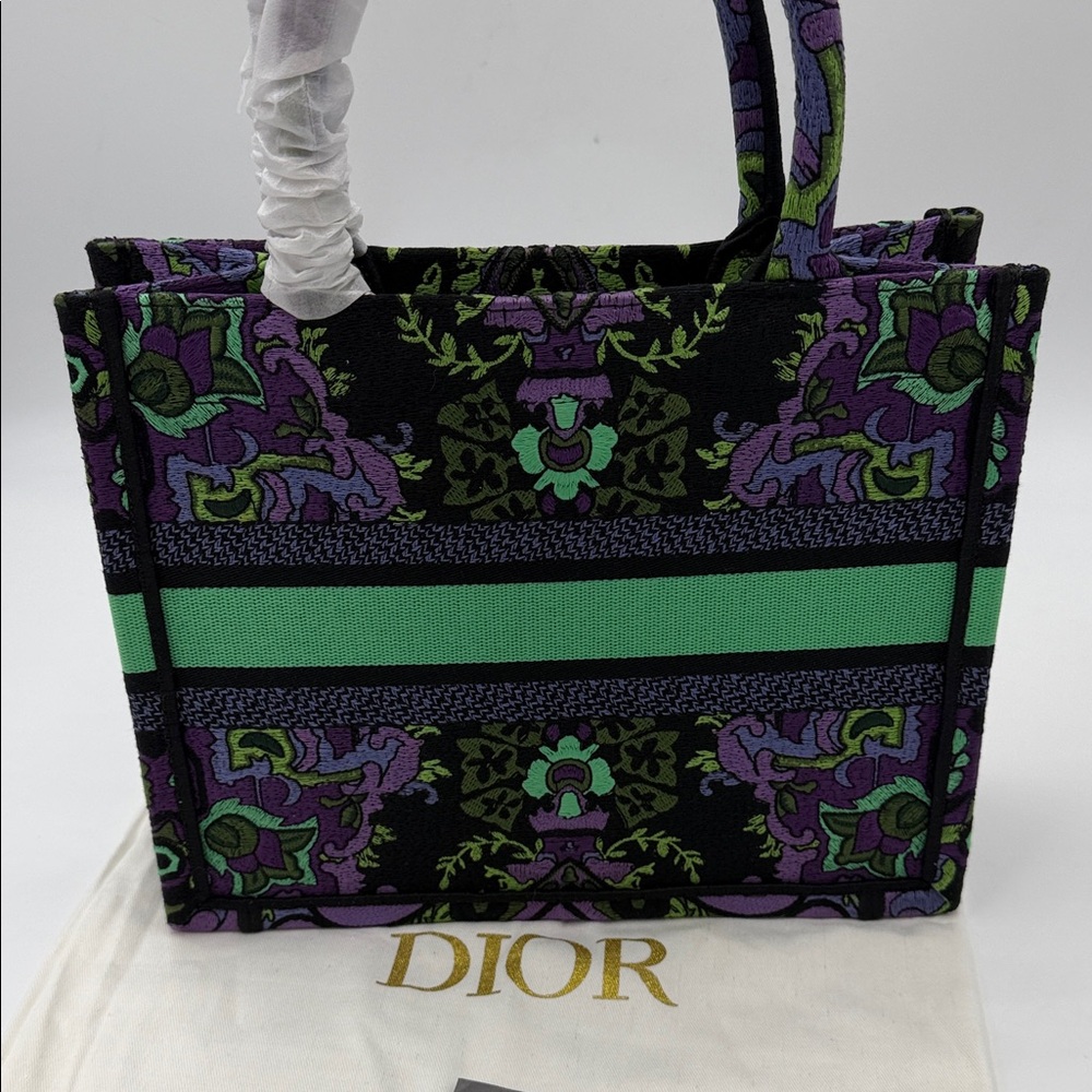 Small Book Tote - Picture 4 of 10